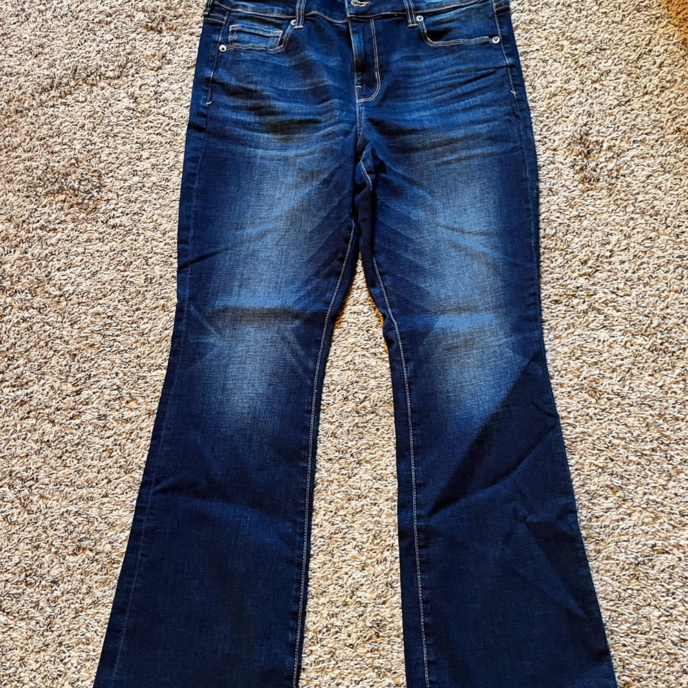Brand new American Eagle Skinny Kick Super Stretch 14 short low rise